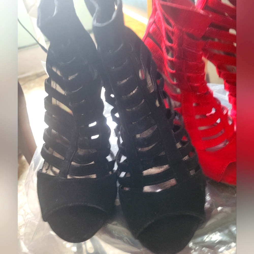 FUN & SEXY CAGED HEEL SHOES